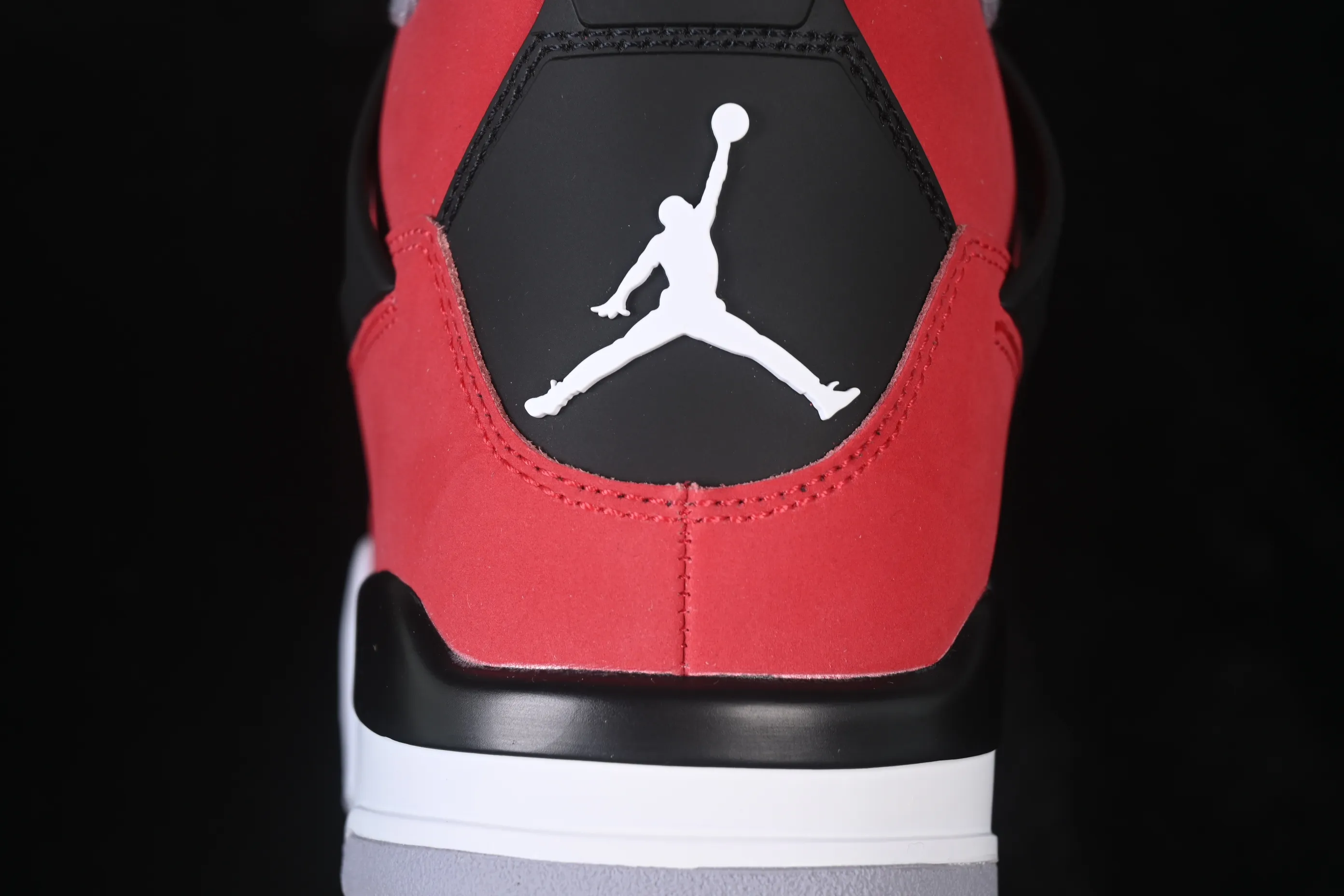 All categories Air Jordan Jordan series basketball shoes Air Jordan 4 LJR version Air Jordan 4 "Toro" AJ4 Joe 4 Big Red Bull replica basketball shoes FQ8138-600